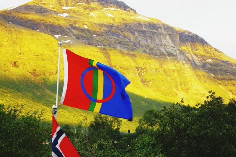 De Sami vlag