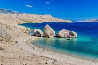 Eilanden met verlaten stranden en geheimzinnige baaien in Kroatië