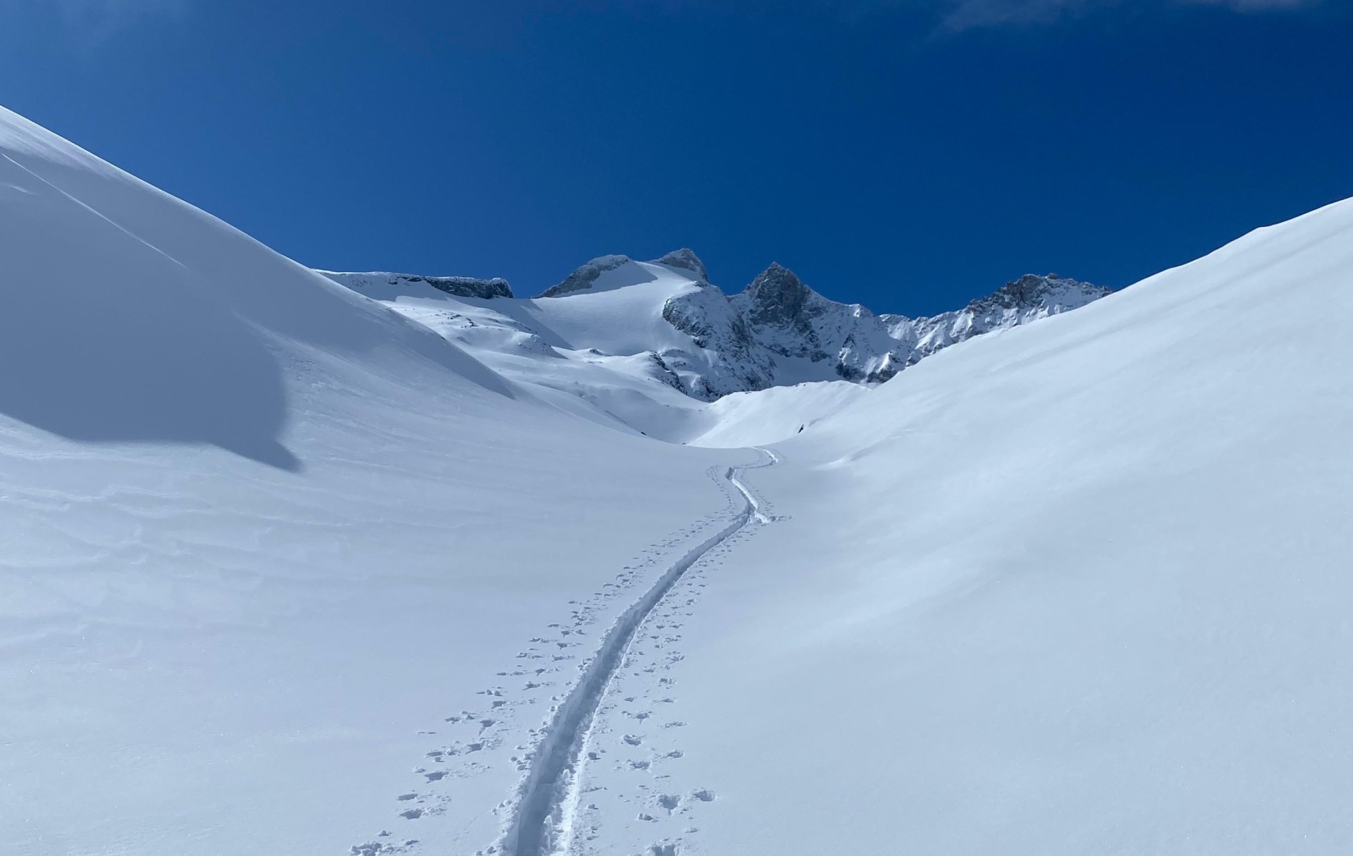 Skitour naar de Gabler. Poeder, zon en vrijheid op 3000 meter.