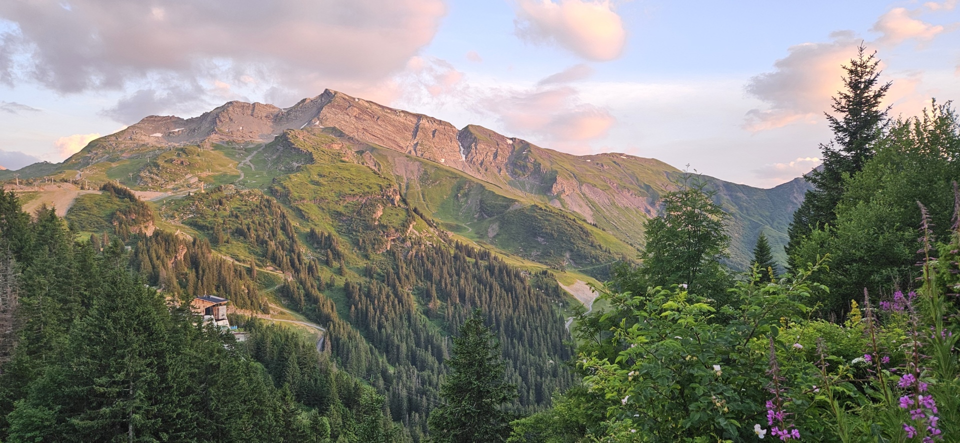 Verslag en reistips | Mountainbiken en hiken in de Franse Alpen