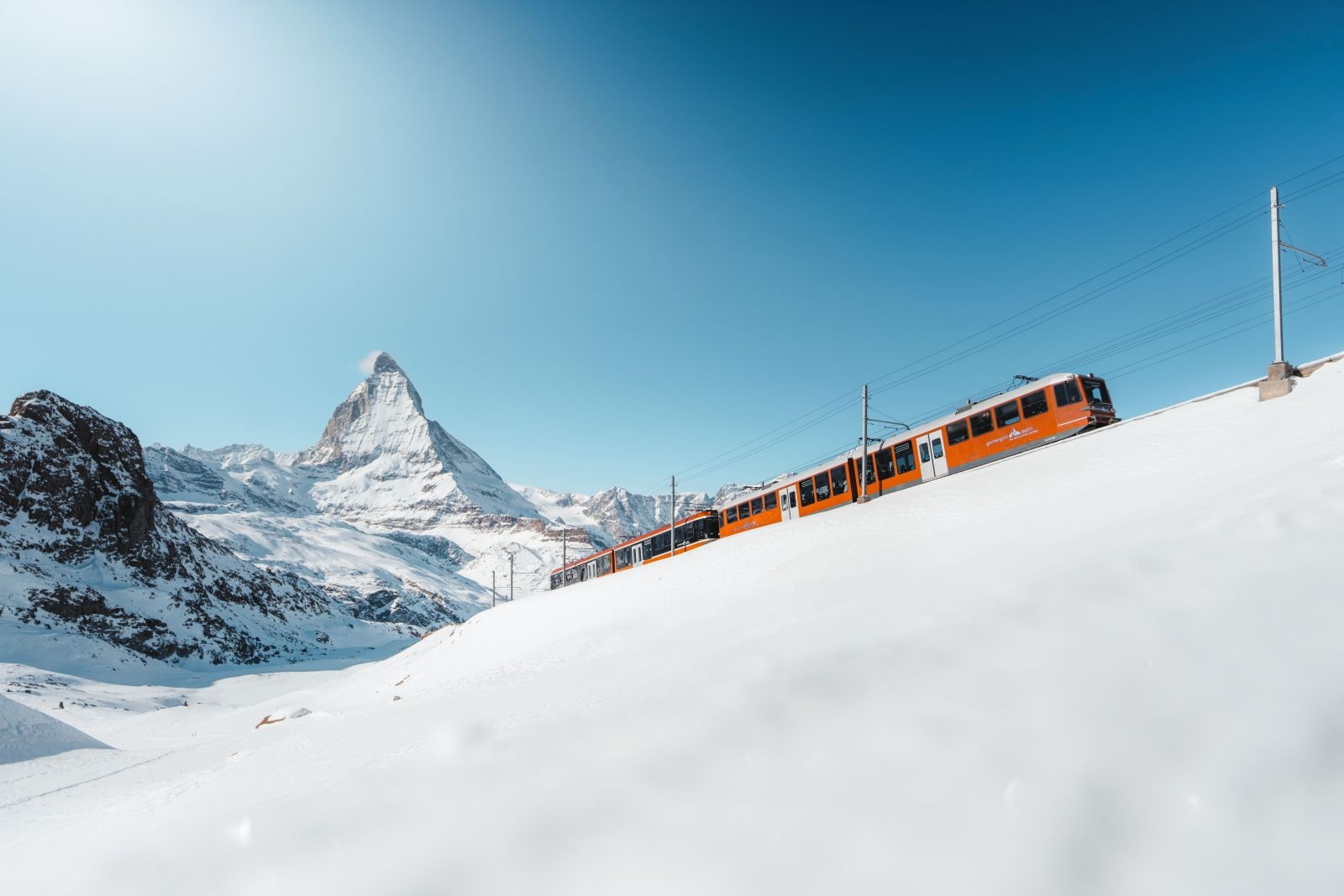Avontuur op hoogte: rodelen en winterwandelen op de Gornergrat